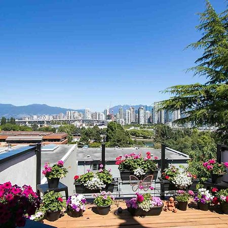 Apartamento Billion Dollar Views In A Beautiful Fairview Slopes Heritage House Vancouver Exterior foto